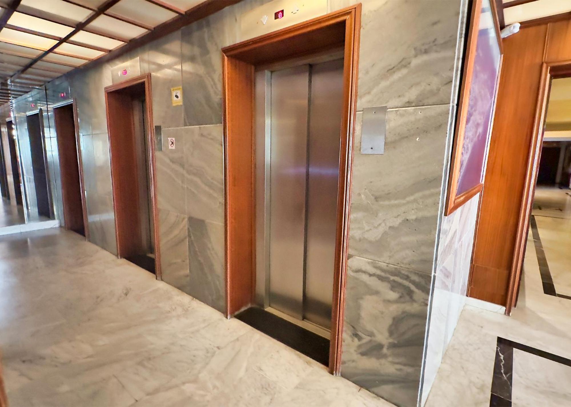 Mediterraneo 508. Fantastic Studio On The Beachfront With Sea Views. Марбеля Екстериор снимка